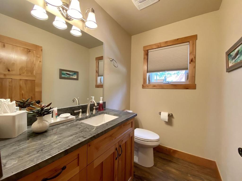 Townhome Next To Clubhouse In Exclusive Eagle Bend - The Glacier Bigfork Eksteriør bilde